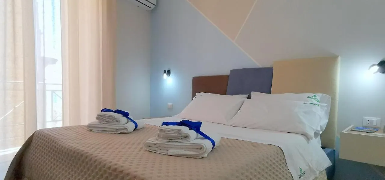 Casa Vacanze Vicolo San Pietro contacts
