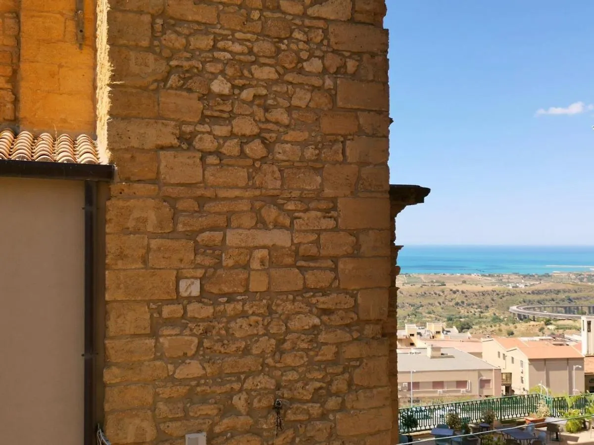 Casa Vacanze Vicolo San Pietro Agrigento Holiday home